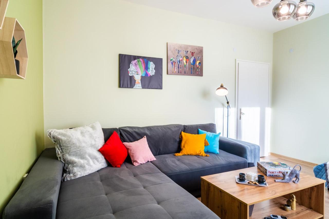 סופיה Madrid 2Bdr W Free Parking Near Metro, Serdika Mall מראה חיצוני תמונה