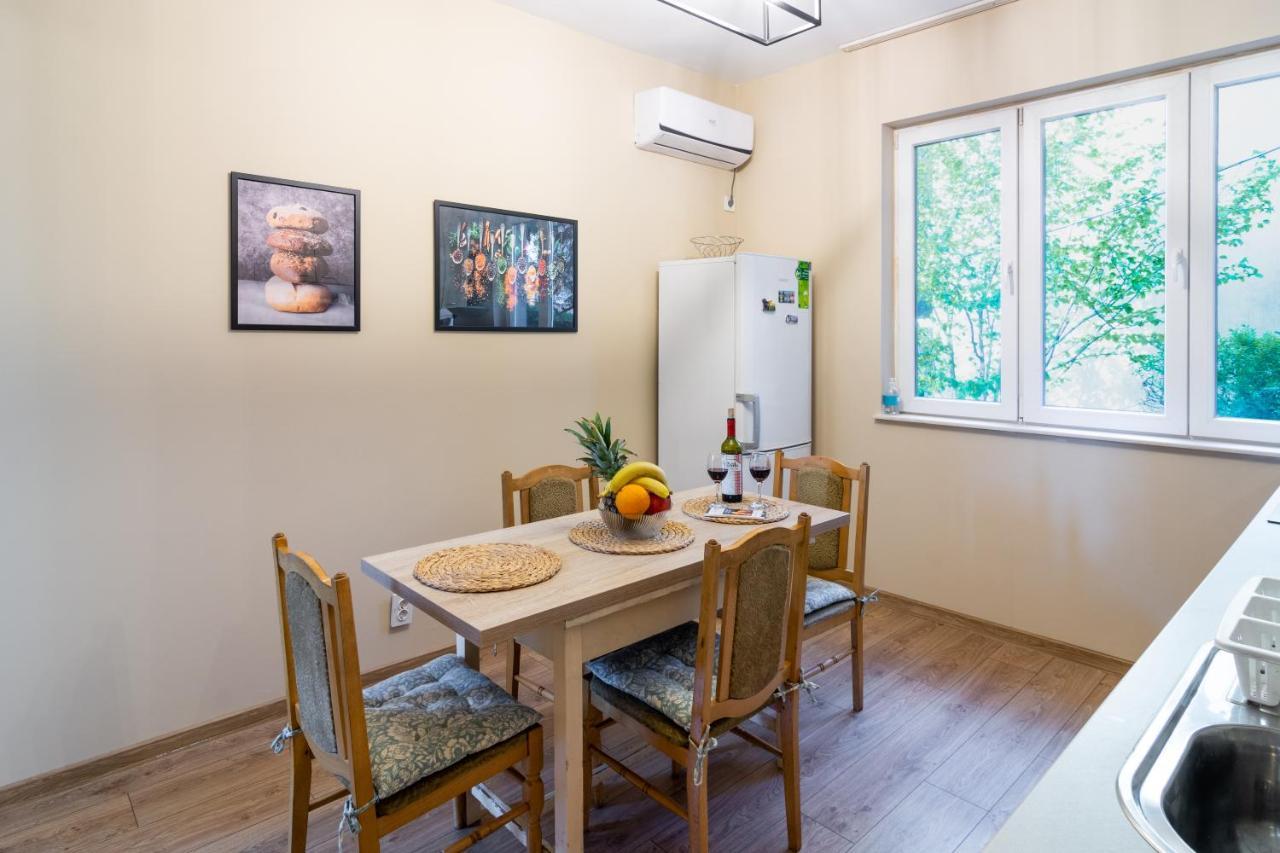 סופיה Madrid 2Bdr W Free Parking Near Metro, Serdika Mall מראה חיצוני תמונה